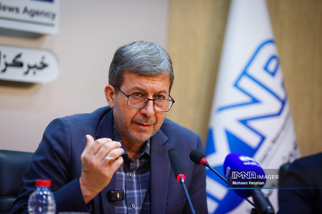 دیپلماسی محدود به اروپا و آمریکا نیست/ عملیات روانی ابزار دشمن برای ایجاد التهاب در بازار