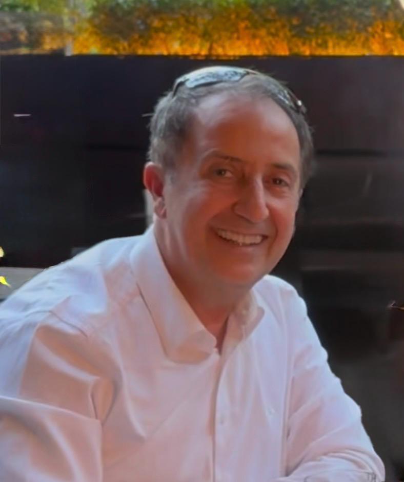 مدیریت اقتصاد در برابر اقتصاد مدیریتی: کدامیک راه‌گشاست؟ (دکتر محمد حمید ایجازی)